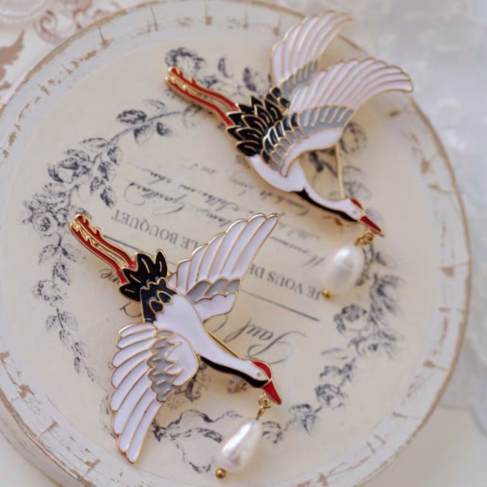 3/$25 🏷️ Freshwater Pearl Brooches Bird Brooch Pins Genuine Pearl Accessories